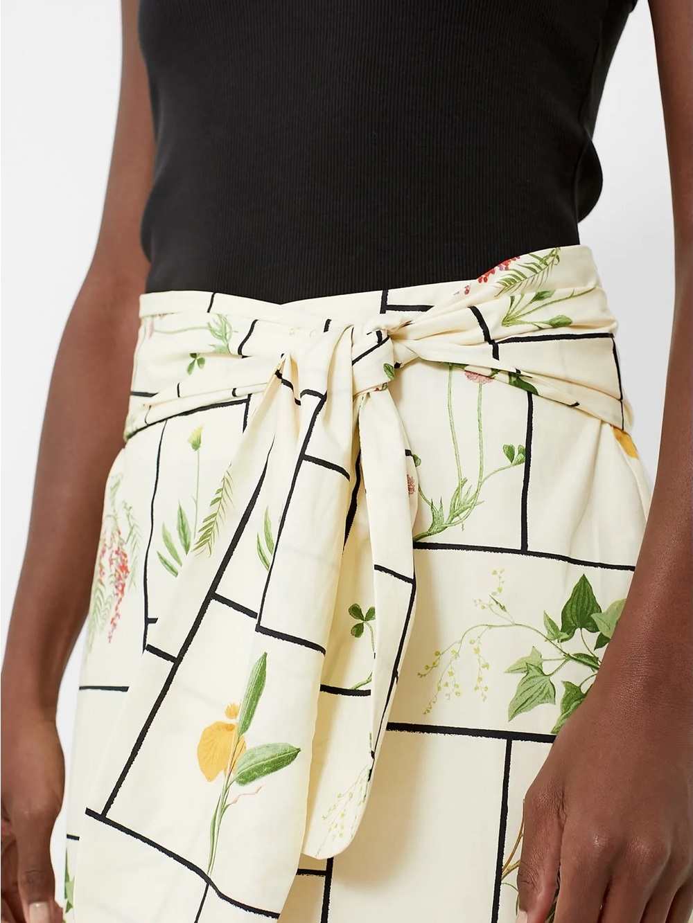 Tuckernuck Fresher Buds Cassie Skirt - Picture 4 of 6